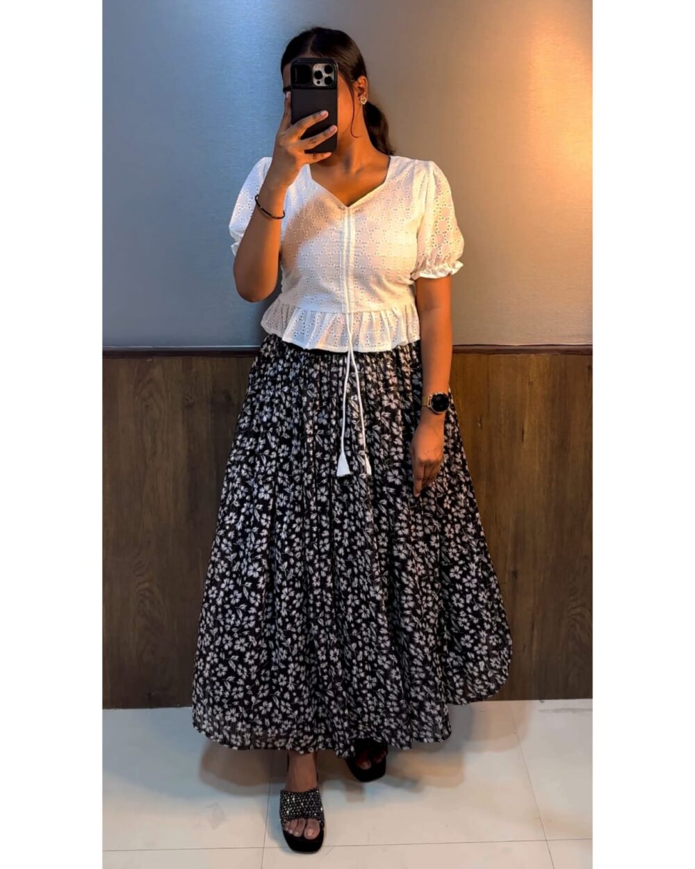 A Hakoba top + skirt