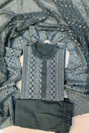 Chikankari kurti
