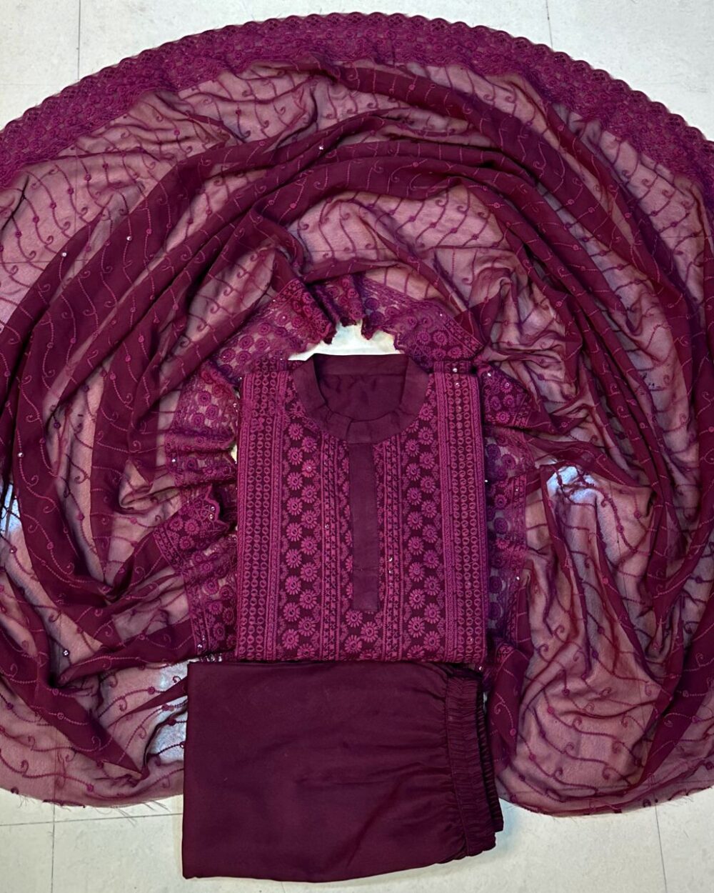 Chikankari kurti