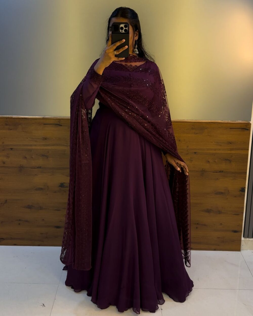 1 Pongal Gown wine