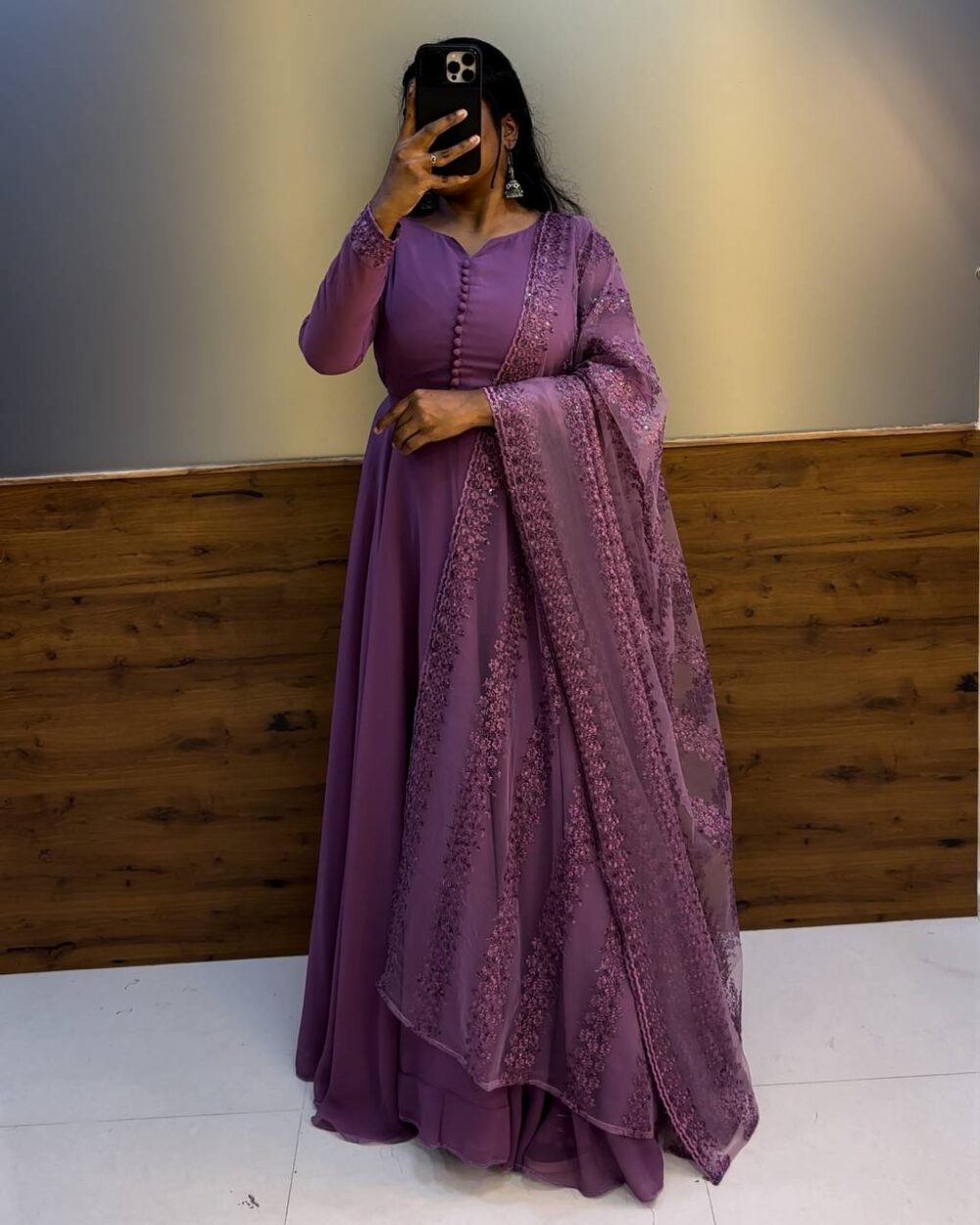 1 Pongal Gown onion